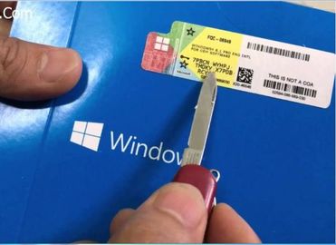 El código dominante 64bit el 100% del producto de lengua italiana de Windows 10 activó en línea